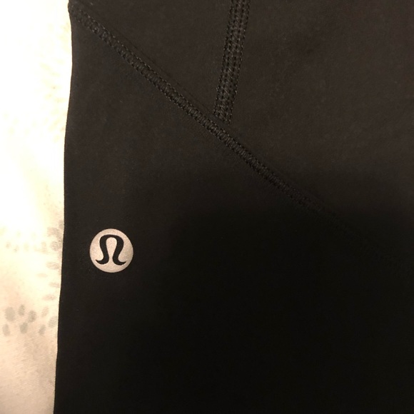 In movement full length lululemon leggings - Picture 3 of 5